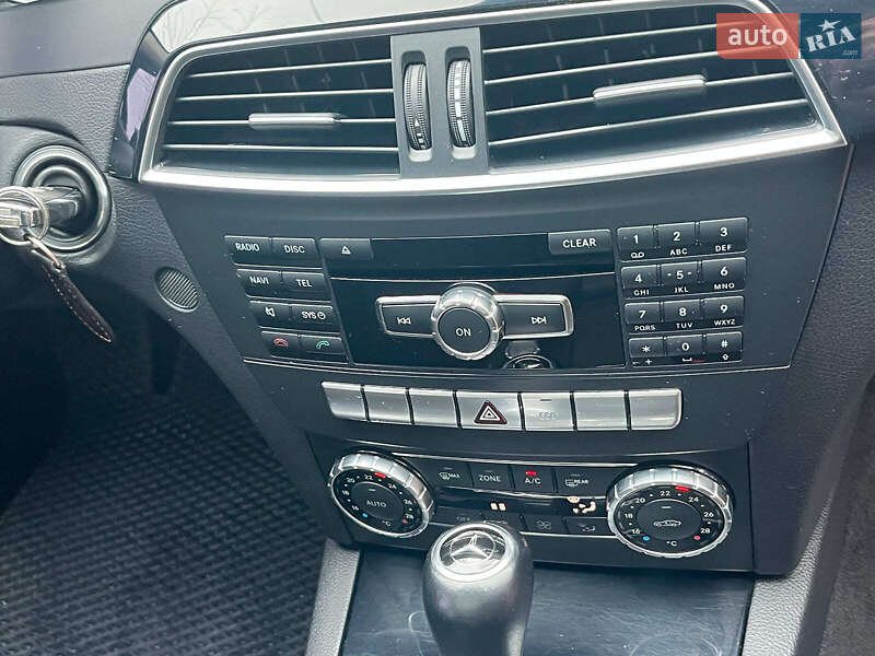 Универсал Mercedes-Benz C-Class 2013 в Киеве фото 19 Универсал Mercedes-Benz C-Class 2013 в Киеве