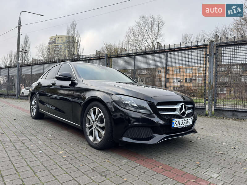 Седан Mercedes-Benz C-Class 2015 в Запорожье