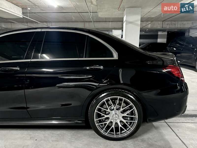 Седан Mercedes-Benz C-Class 2019 в Днепре