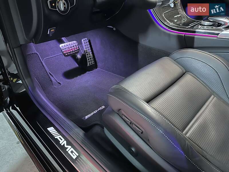 Седан Mercedes-Benz C-Class 2019 в Днепре