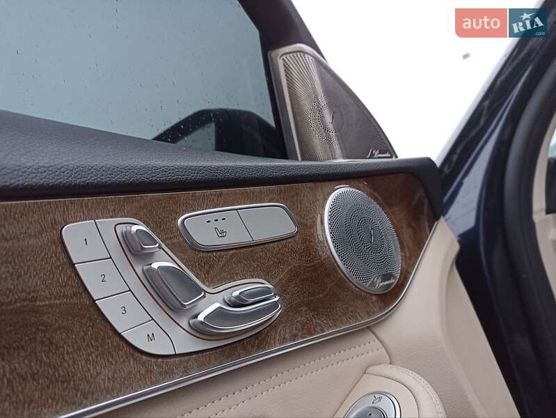 Седан Mercedes-Benz C-Class 2016 в Львові