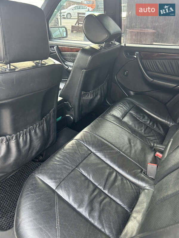 Седан Mercedes-Benz C-Class 1999 в Запорожье