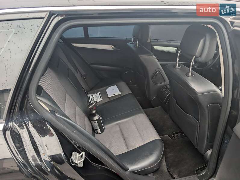 Универсал Mercedes-Benz C-Class 2009 в Ужгороде фото 4 Универсал Mercedes-Benz C-Class 2009 в Ужгороде