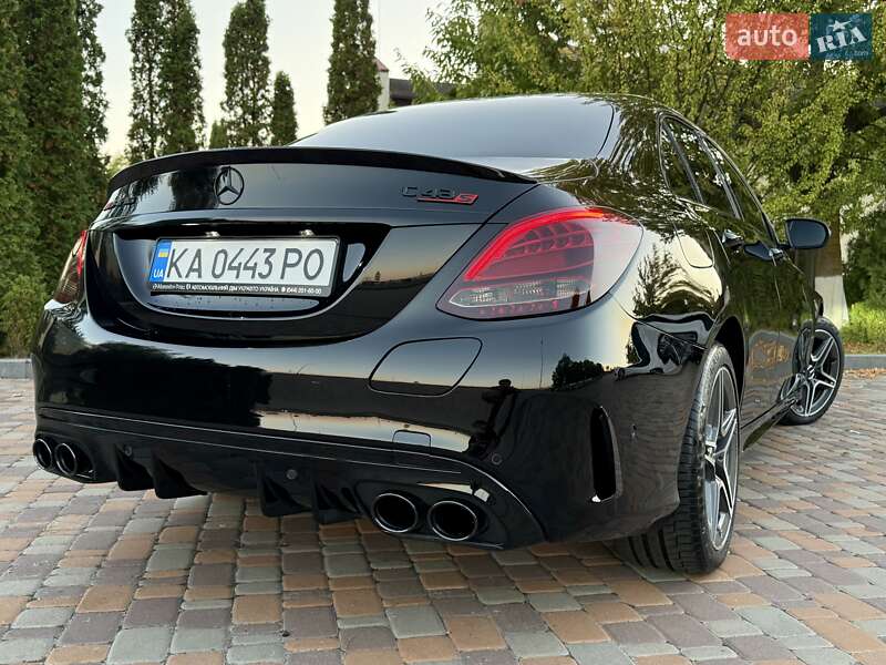 Mercedes-Benz C-Class 2020