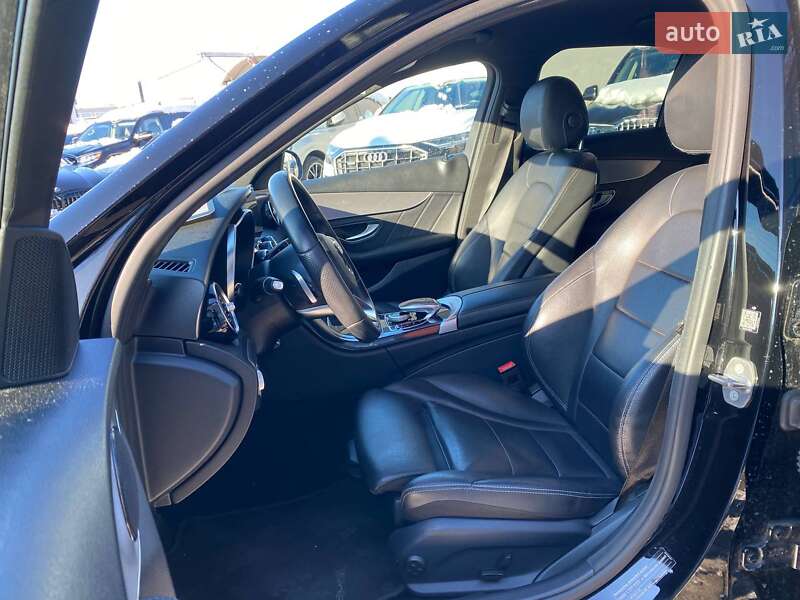 Седан Mercedes-Benz C-Class 2019 в Львове
