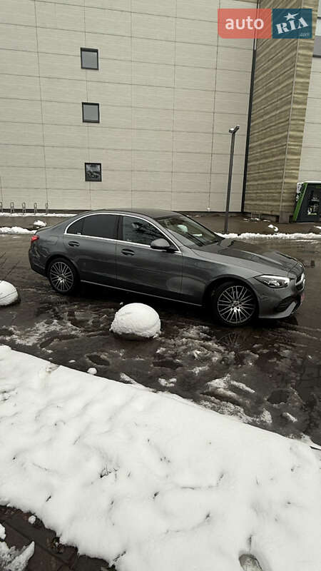 Седан Mercedes-Benz C-Class 2024 в Львове