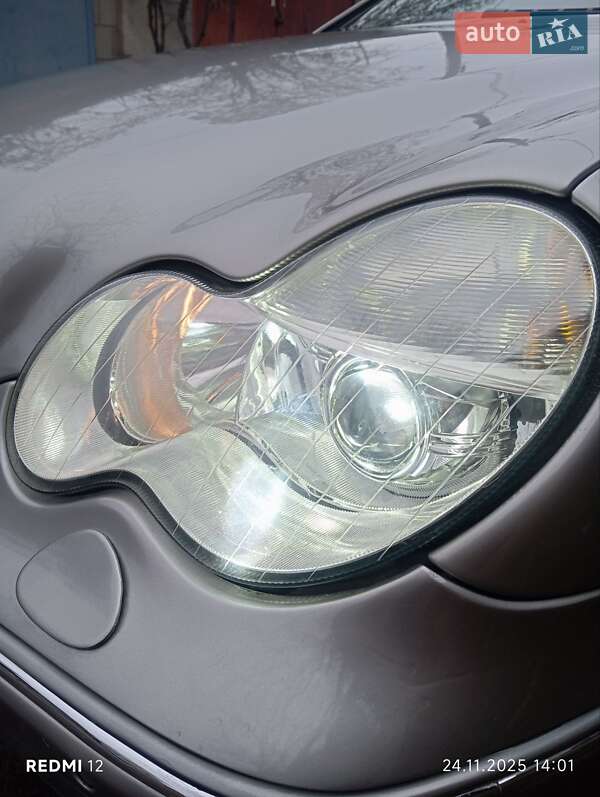 Седан Mercedes-Benz C-Class 2004 в Одесі