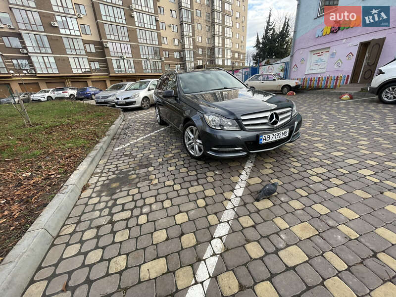 Універсал Mercedes-Benz C-Class 2012 в Вінниці