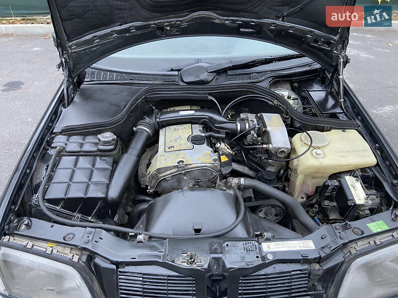 Седан Mercedes-Benz C-Class 1995 в Одессе