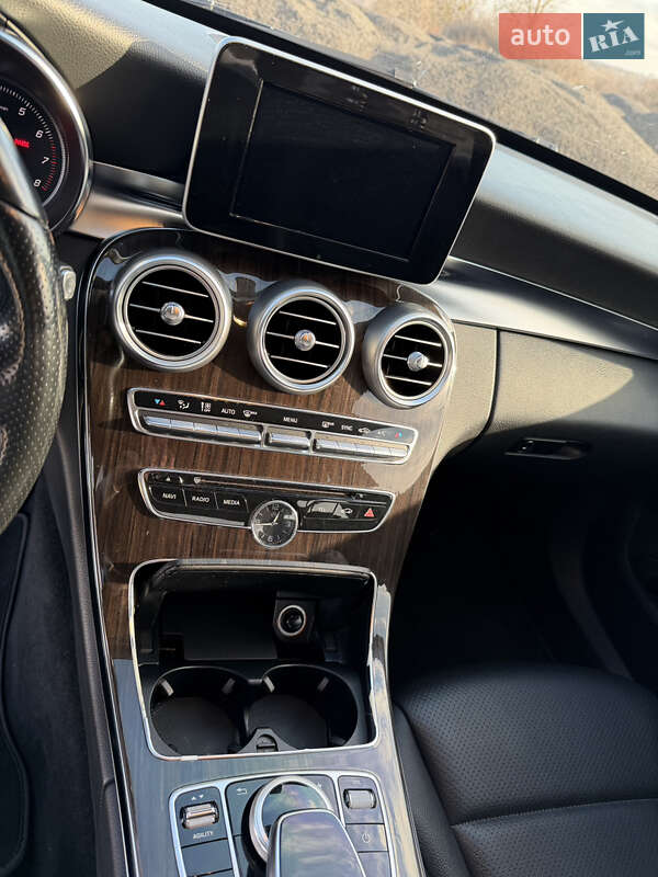 Седан Mercedes-Benz C-Class 2015 в Харкові