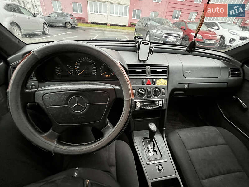 Седан Mercedes-Benz C-Class 1996 в Вінниці
