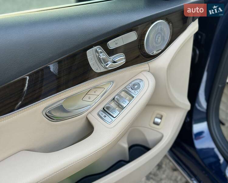 Седан Mercedes-Benz C-Class 2015 в Києві
