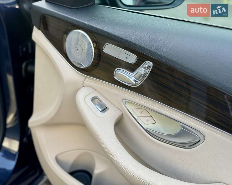 Седан Mercedes-Benz C-Class 2015 в Києві