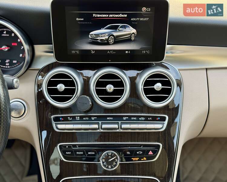 Седан Mercedes-Benz C-Class 2015 в Києві