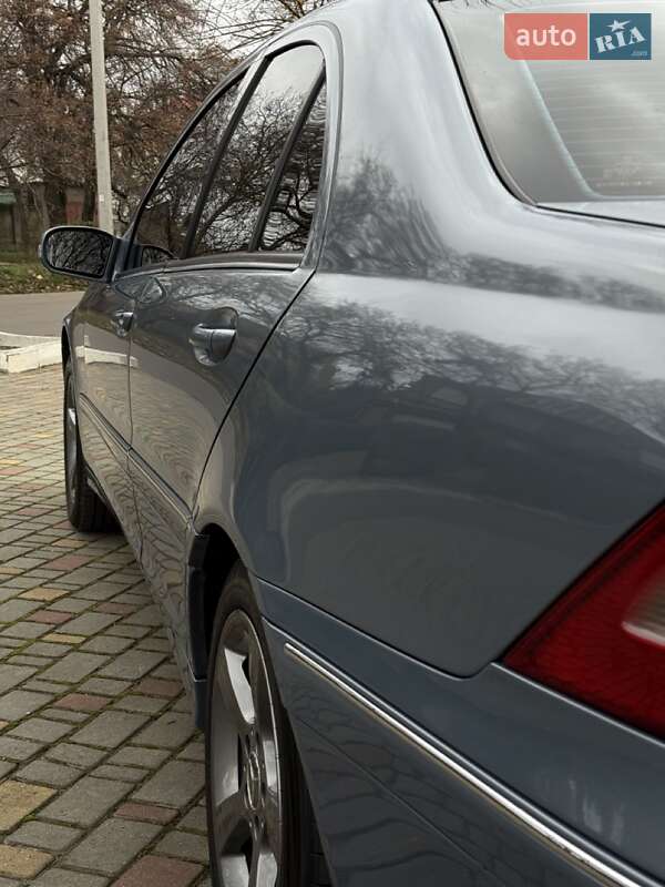 Седан Mercedes-Benz C-Class 2005 в Одесі