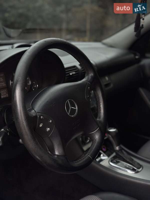 Седан Mercedes-Benz C-Class 2005 в Одесі