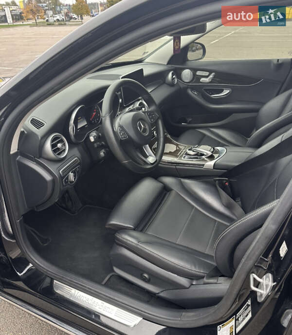 Седан Mercedes-Benz C-Class 2016 в Киеве
