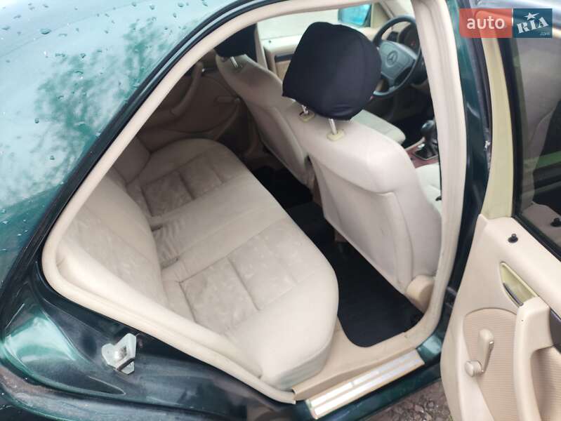 Седан Mercedes-Benz C-Class 1999 в Тернополі