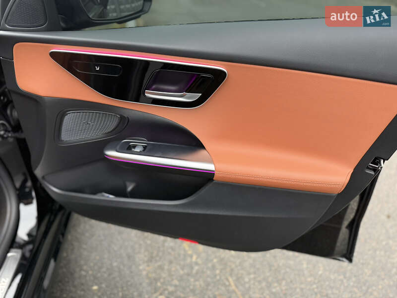 Седан Mercedes-Benz C-Class 2023 в Киеве