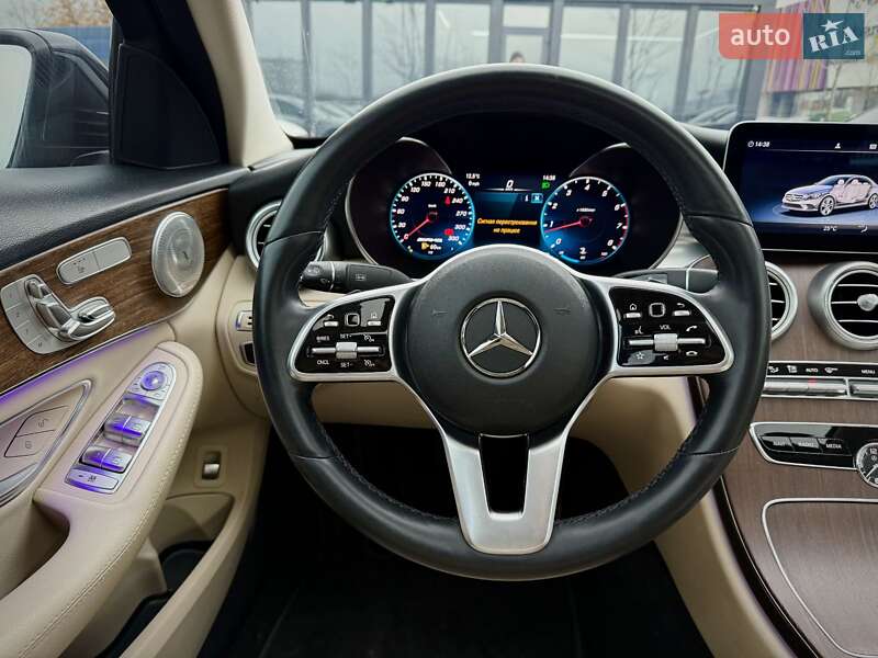 Седан Mercedes-Benz C-Class 2018 в Киеве