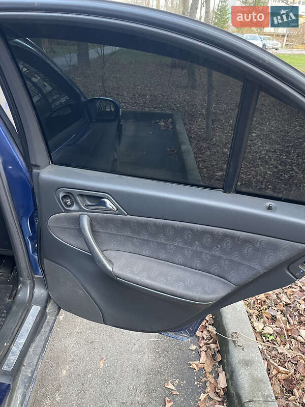 Седан Mercedes-Benz C-Class 2003 в Виннице фото 3 Седан Mercedes-Benz C-Class 2003 в Виннице