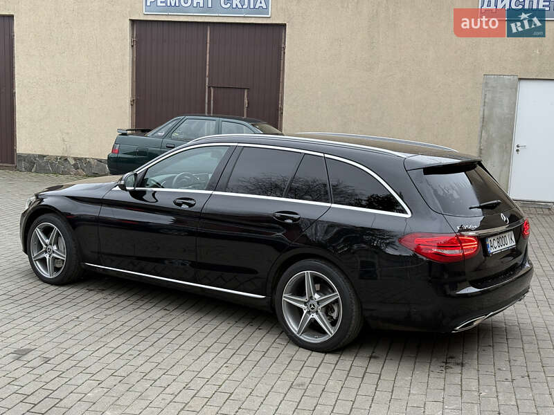 Универсал Mercedes-Benz C-Class 2016 в Владимире