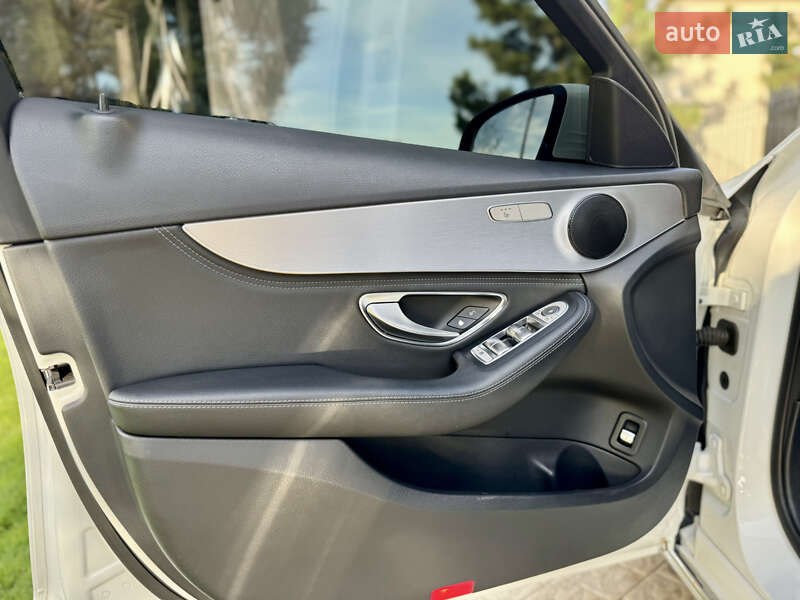 Седан Mercedes-Benz C-Class 2015 в Одессе