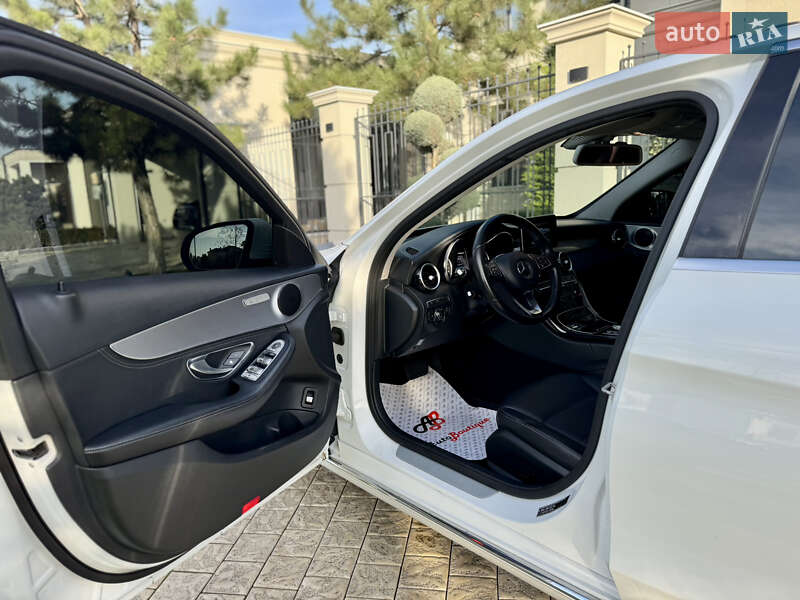 Седан Mercedes-Benz C-Class 2015 в Одессе
