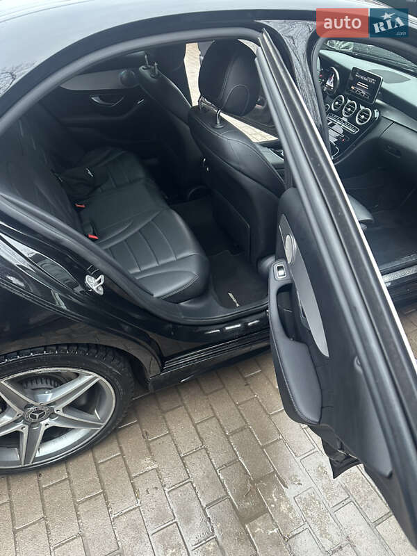Седан Mercedes-Benz C-Class 2017 в Тернополі