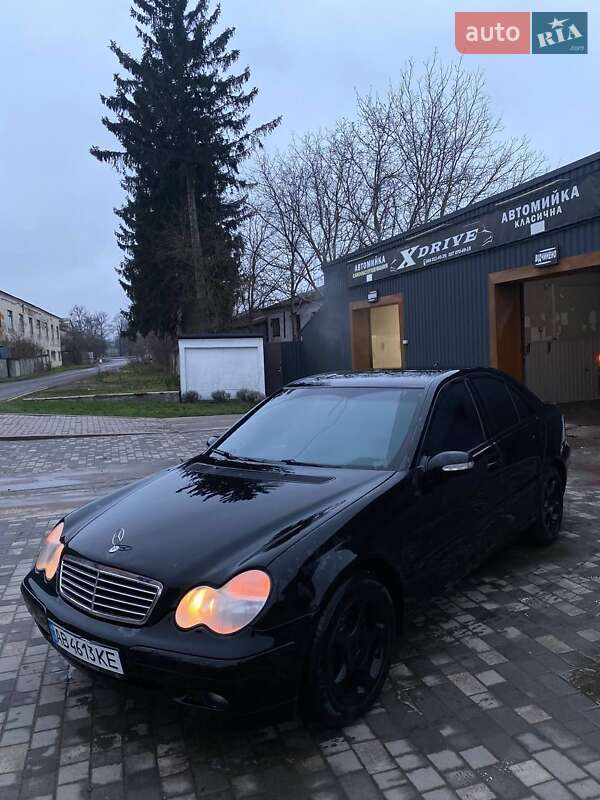 Седан Mercedes-Benz C-Class 2002 в Летичеве