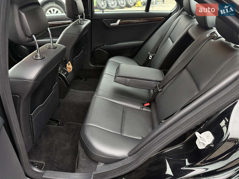 Седан Mercedes-Benz C-Class 2014 в Одессе
