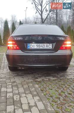 Седан Mercedes-Benz C-Class 2004 в Харькове