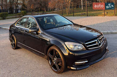Седан Mercedes-Benz C-Class 2010 в Дніпрі