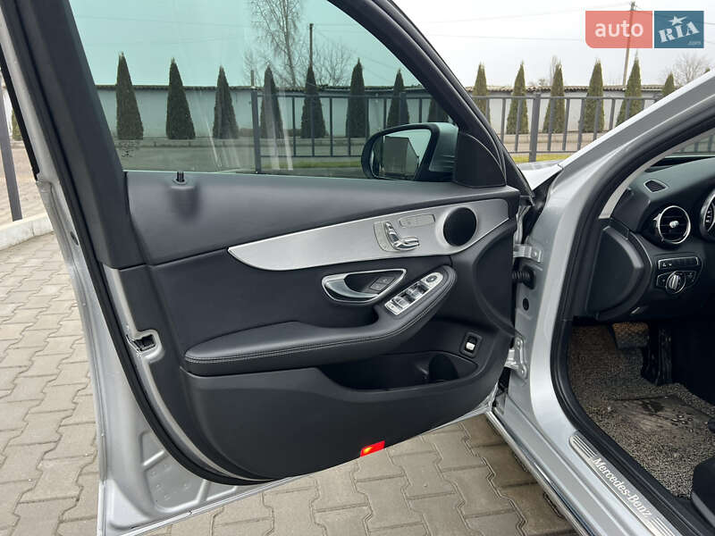 Седан Mercedes-Benz C-Class 2017 в Ізяславі