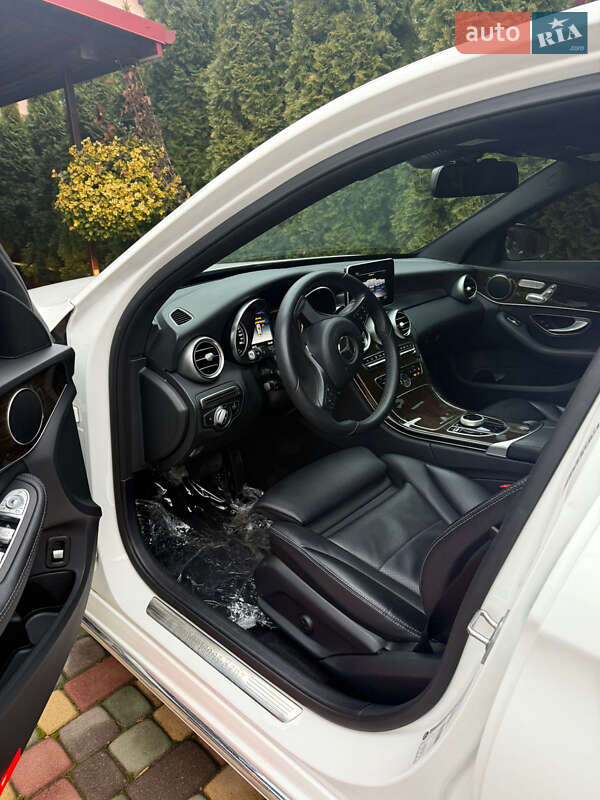 Седан Mercedes-Benz C-Class 2018 в Самборе