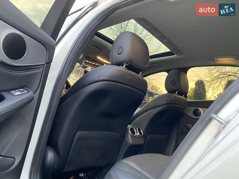 Седан Mercedes-Benz C-Class 2014 в Києві
