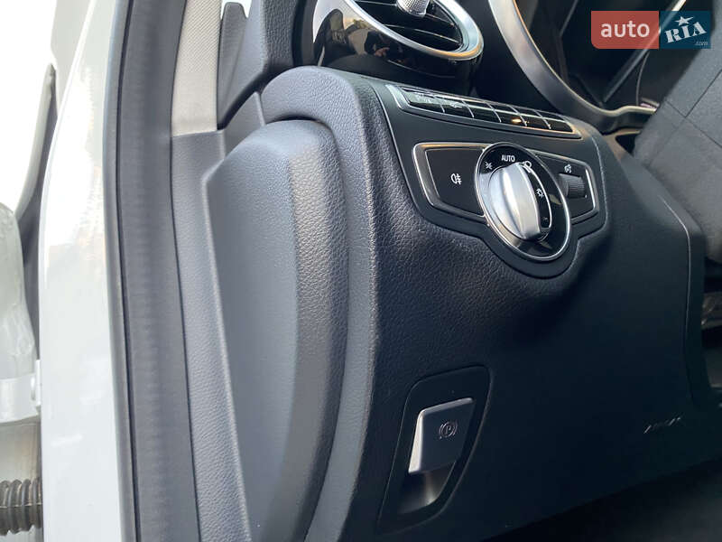 Седан Mercedes-Benz C-Class 2014 в Києві