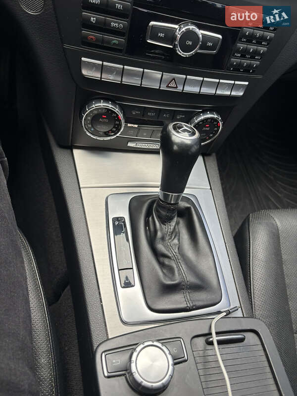 Универсал Mercedes-Benz C-Class 2012 в Ужгороде