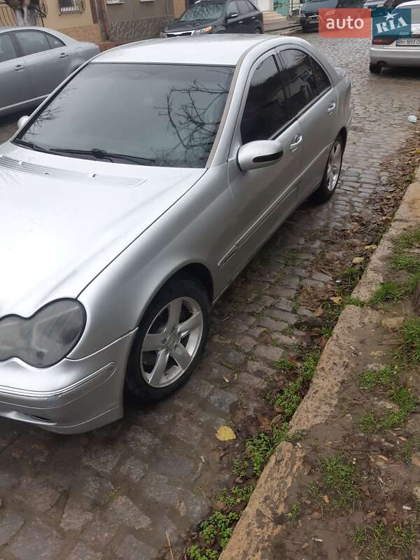 Седан Mercedes-Benz C-Class 2001 в Белгороде-Днестровском
