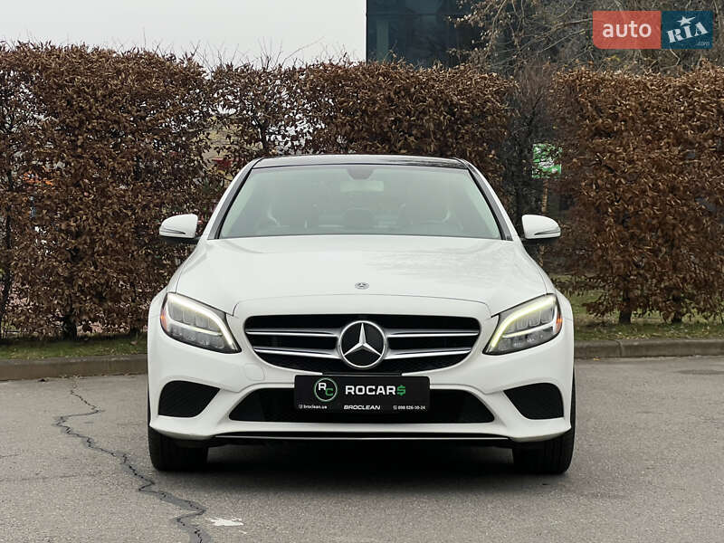 Седан Mercedes-Benz C-Class 2020 в Киеве