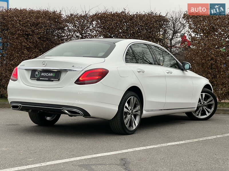 Седан Mercedes-Benz C-Class 2020 в Киеве