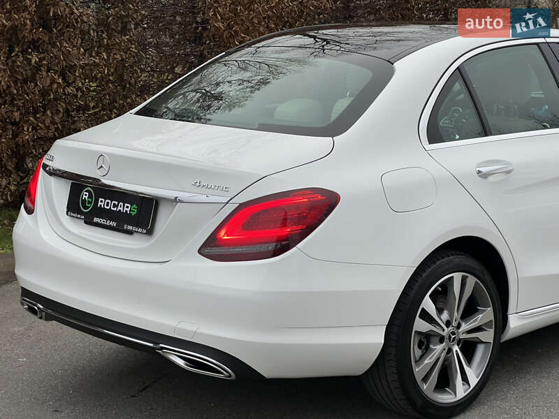 Седан Mercedes-Benz C-Class 2020 в Киеве