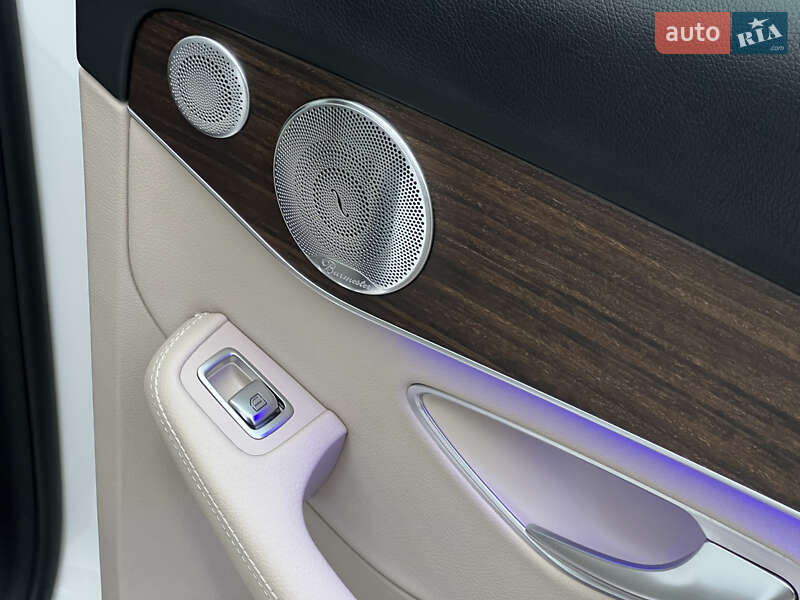 Седан Mercedes-Benz C-Class 2020 в Киеве