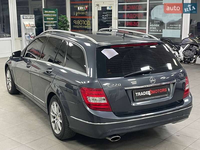 Универсал Mercedes-Benz C-Class 2013 в Киеве