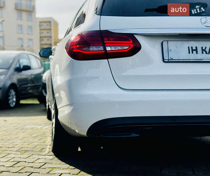 Універсал Mercedes-Benz C-Class 2019 в Одесі