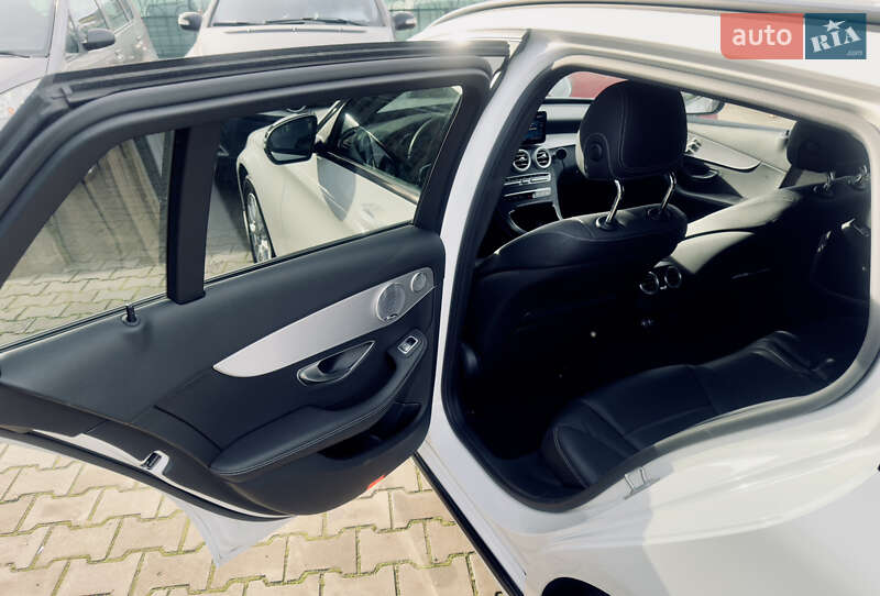 Універсал Mercedes-Benz C-Class 2019 в Одесі
