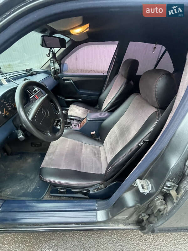 Седан Mercedes-Benz C-Class 1994 в Харькове фото 16 Седан Mercedes-Benz C-Class 1994 в Харькове