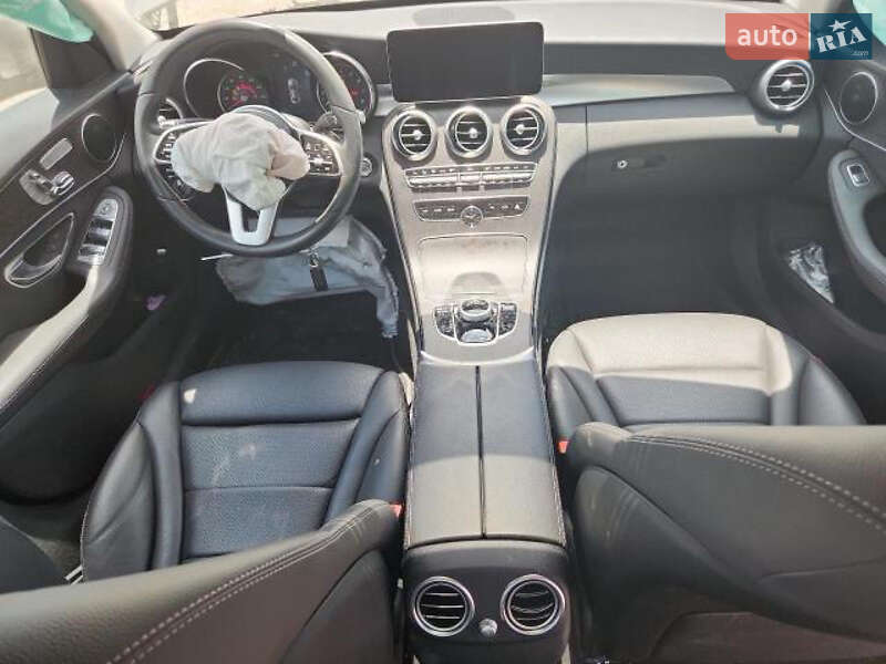 Седан Mercedes-Benz C-Class 2019 в Львові