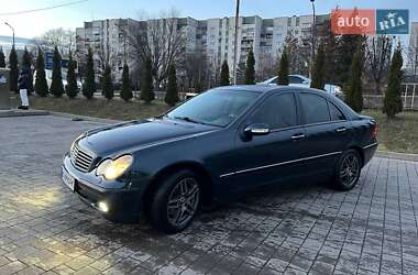 Седан Mercedes-Benz C-Class 2002 в Дрогобыче