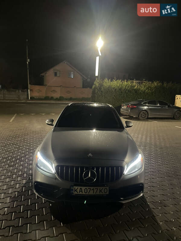 Седан Mercedes-Benz C-Class 2015 в Киеве фото 2 Седан Mercedes-Benz C-Class 2015 в Киеве